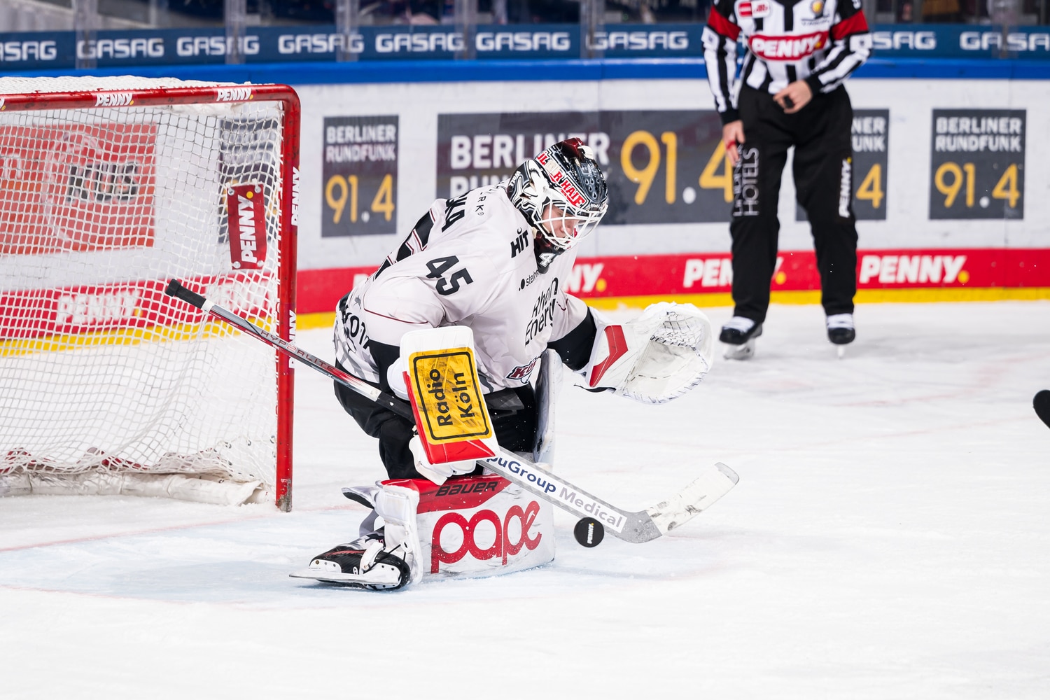 Auswärtssieg der Kölner Haie nach Penaltyschiessen in Berlin - Eishockey- Online News