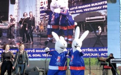 Bob und Bobek: Comeback der tschechischen Kult-Maskottchen bei der Eishockey-WM 2024!