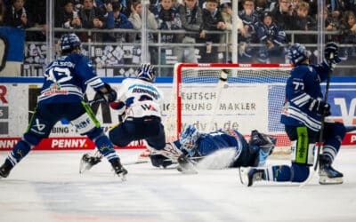 Eisbären Berlin sichern sich Matchpuck – Straubing verliert nach Verlängerung