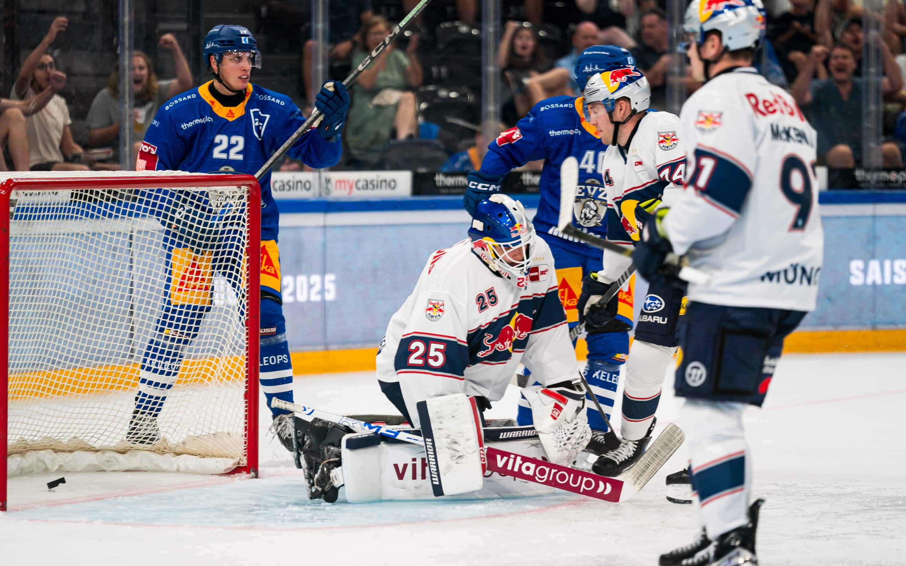 EV Zug gegen Red Bull Mnchen – Lehner Cup