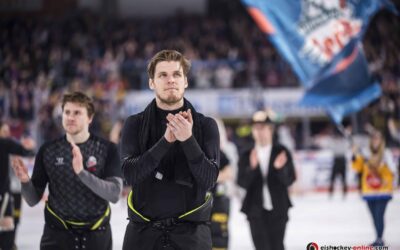 Nürnberg holt hitziges Derby gegen Augsburg