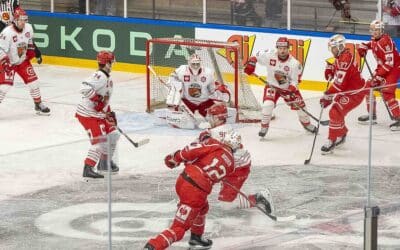 KAC feiert zweiten CHL-Sieg | Knappe Niederlage für Salzburg