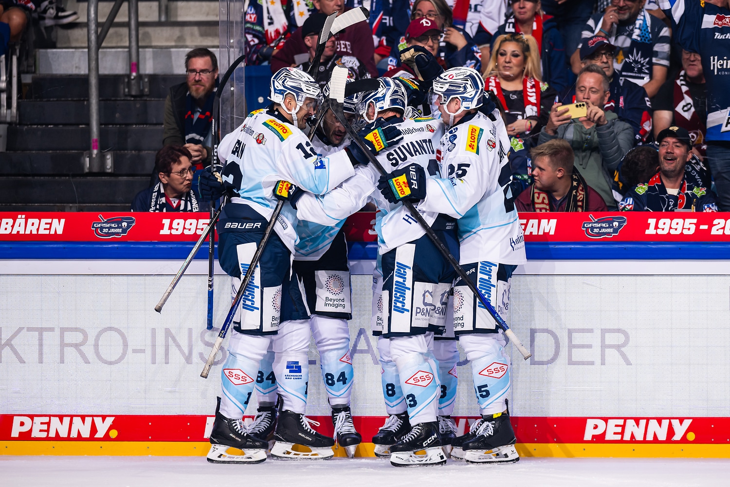 Eisbären Berlin gegen Dresdner Eislöwen – PENNY DEL