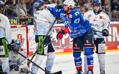 Adler Mannheim starten mit Heimsieg gegen Straubing Tigers