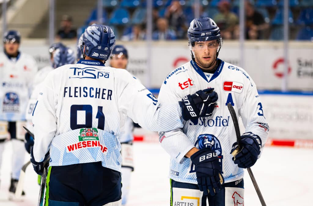 Bremerhaven muss den Straubing Tigers klein bei geben