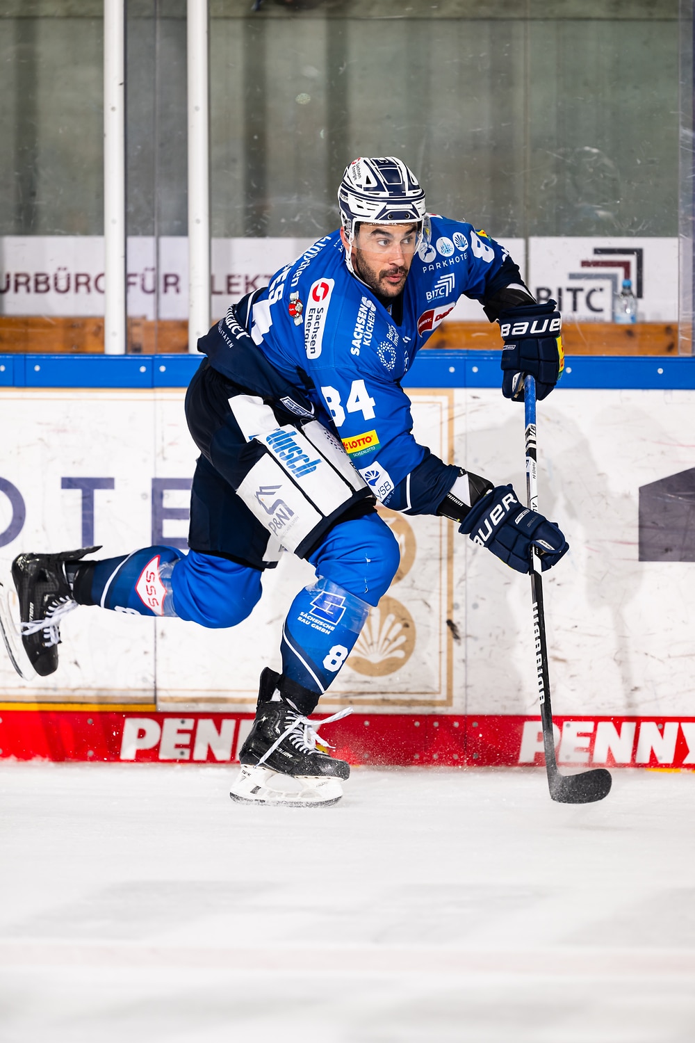 Dresdner Eislöwen gegen Kölner Haie – PENNY DEL