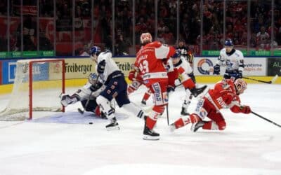 Eispiraten Crimmitschau erkämpfen sich aufopfernd einen Punkt gegen den Tabellenführer aus Kassel