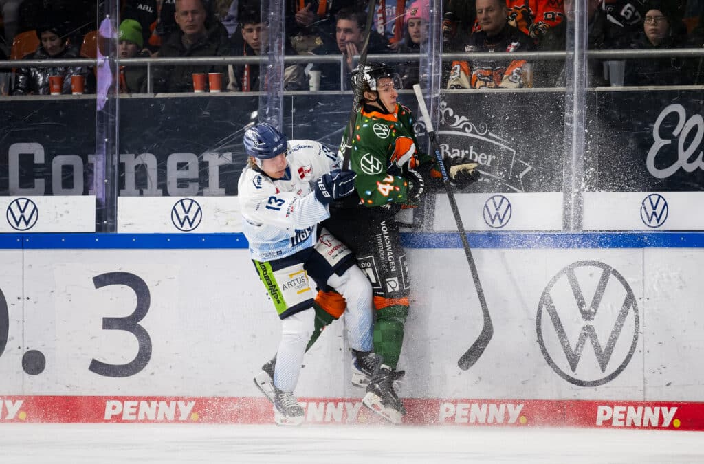 Starke Willensleistung der Straubing Tigers bringt drei Punkte in Wolfsburg