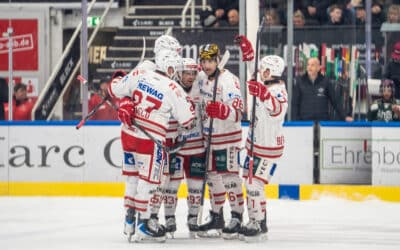 Overtime Krimi in Rosenheim: Historisches Finish für die Eisbären Regensburg, die nun in der Serie führen