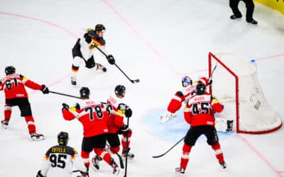 IIHF WM 2026: Deutschland klarer Sieger im Derby gegen Österreich – Lukas Reichel mit Hattrick