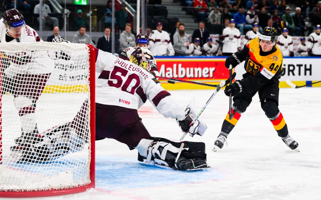 IIHF WM 2026: Cleveres Lettland hält Deutschland in Schach und Gudlevskis feiert einen Shutout