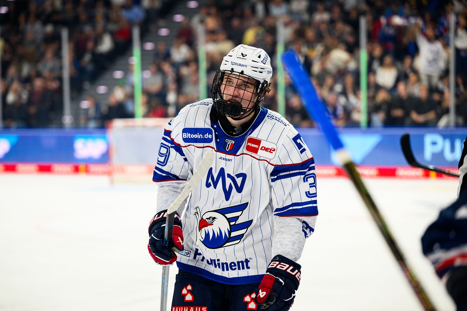 EHC Red Bull Mnchen gegen Adler Mannheim – PENNY DEL