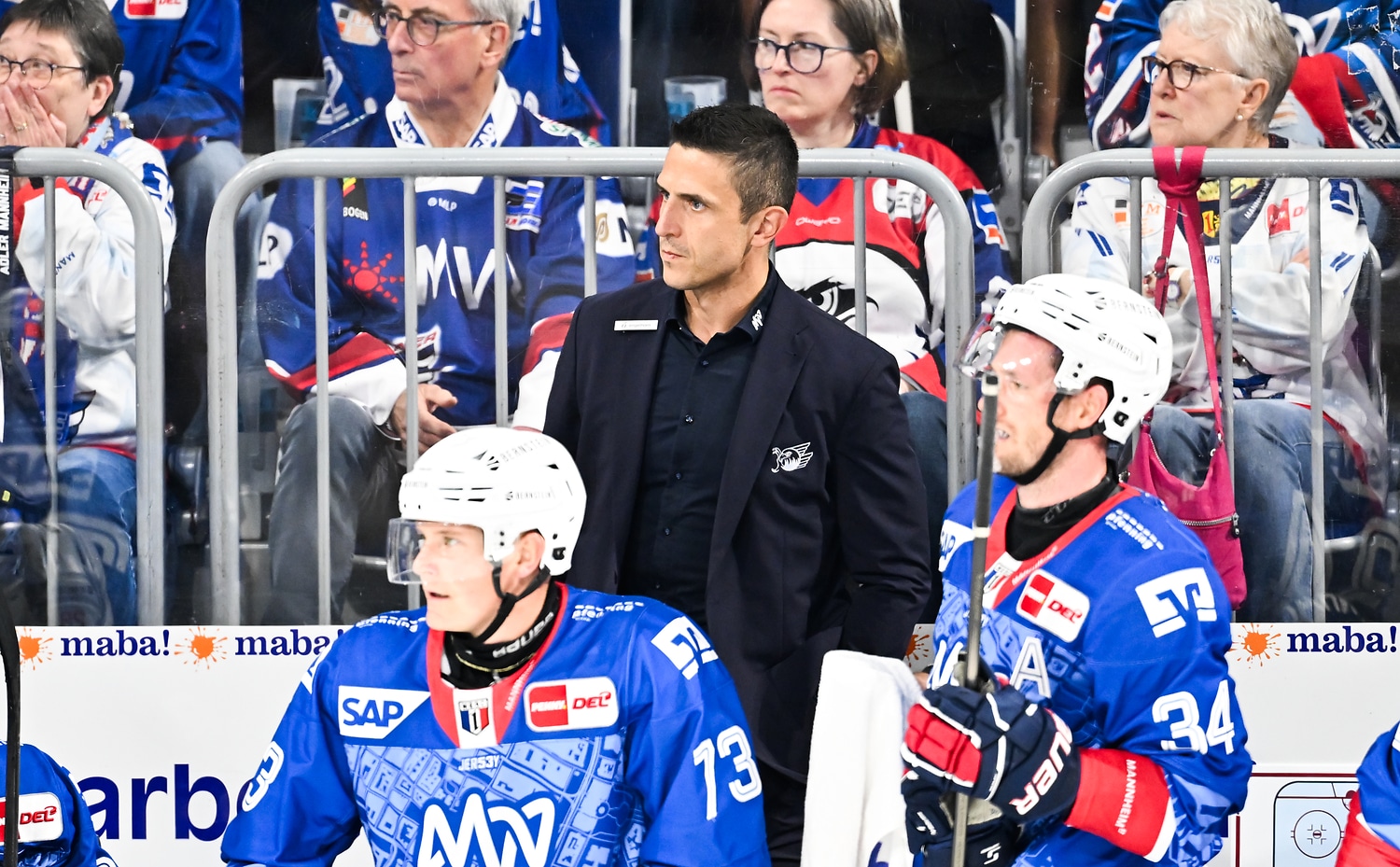 Adler Mannheim gegen Straubing Tigers – PENNY DEL